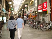 6b shops  and bikes in Jujo ginza