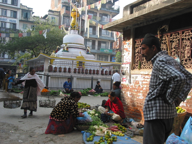 11.11.01 Thamel market